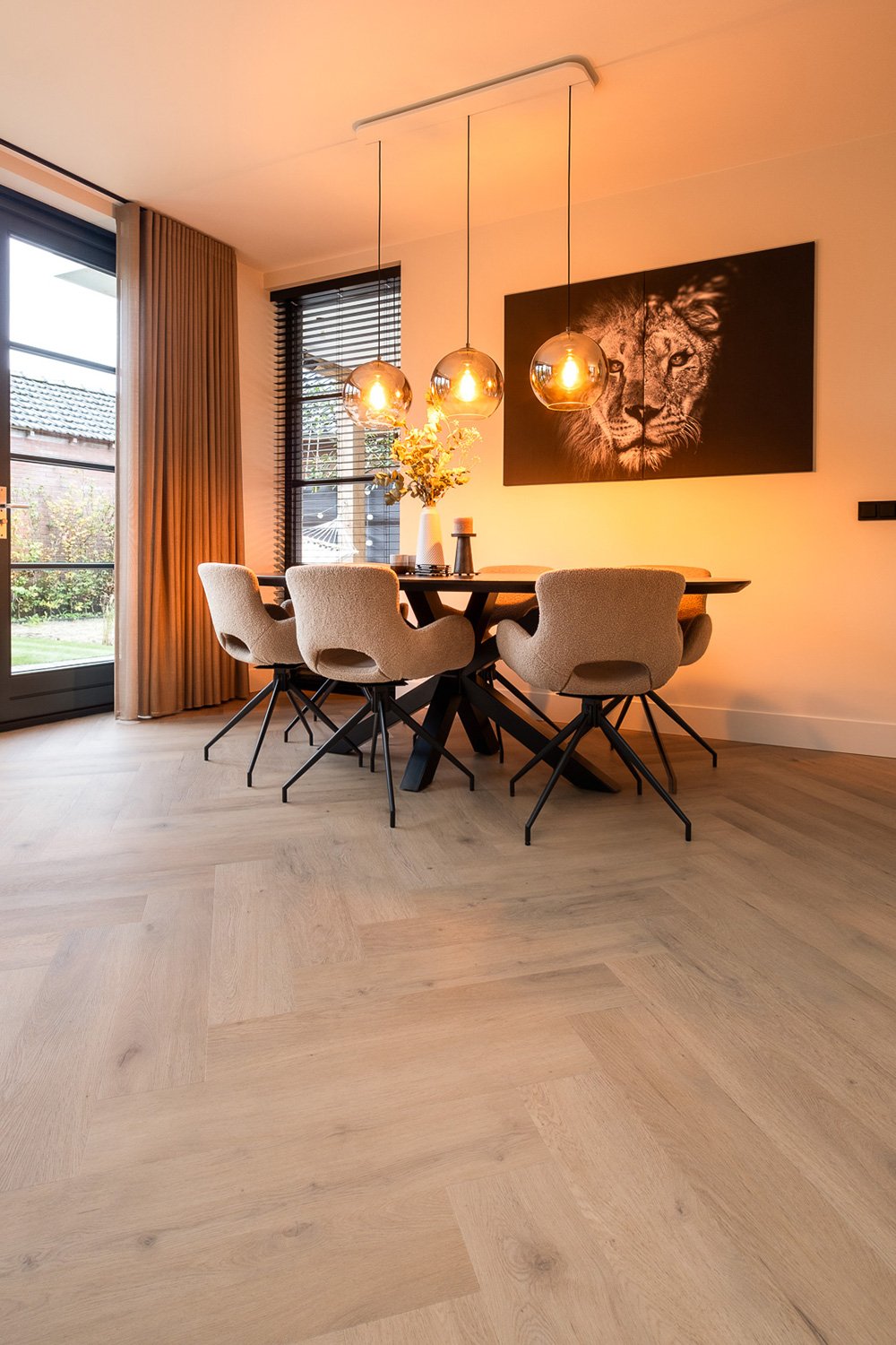 Belakos-PVC–Attico-visgraat-XL-82_05